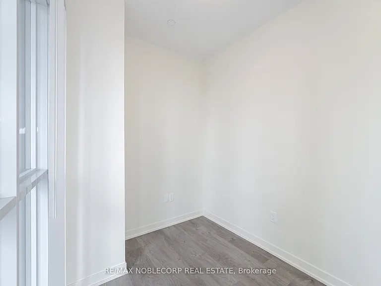 38 Annie Craig Dr #2105 — Photo 14