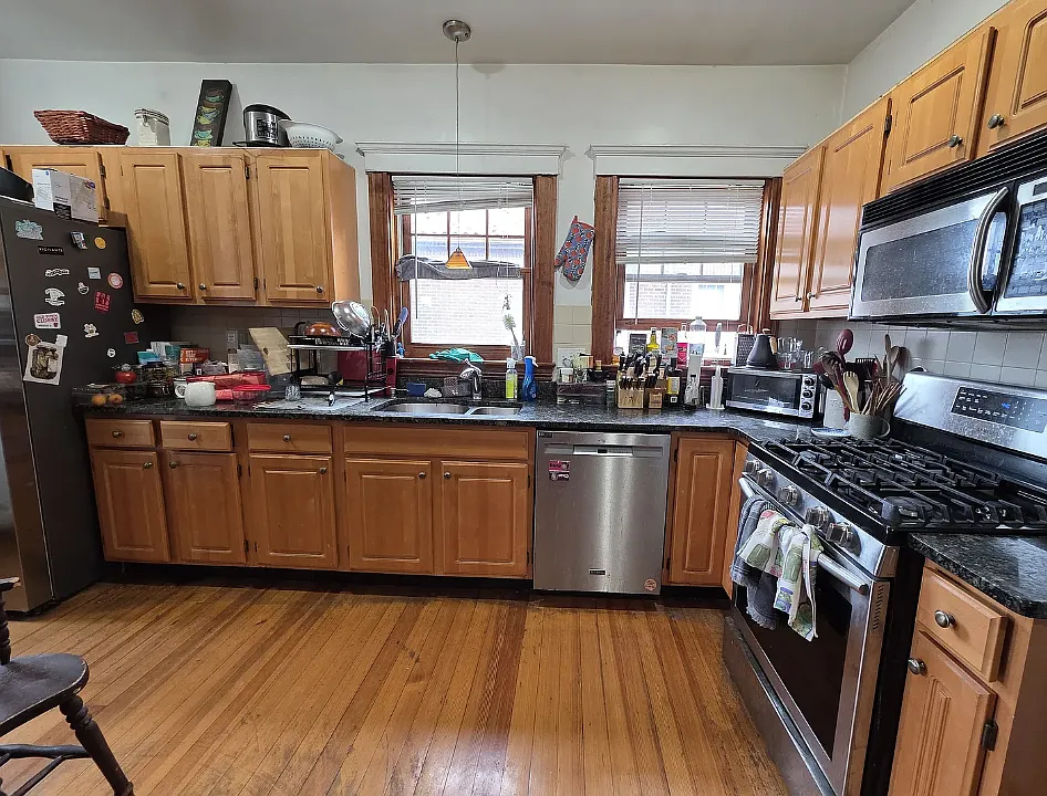 251 Winchester St #2B