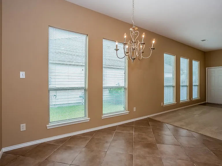 16531 Strathmore Manor Ln — Photo 4