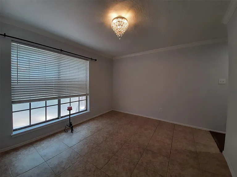 8 Fawnchase Ct — Photo 9