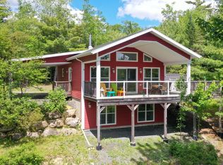 106 Red Hill Rd, Lunenburg, NS B0T 1X0