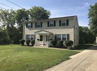 4712 Michael Ave, North Olmsted, OH 44070