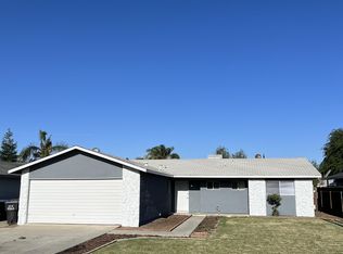 2701 S Fontana Ct, Visalia, CA 93277