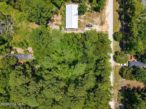 5th image of 638 Southwind Drive SW LOT 8 & 9