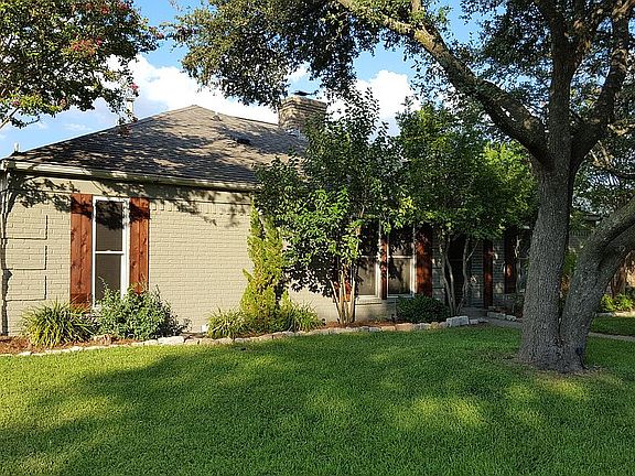 2nd image of 3012 Bandolino Ln