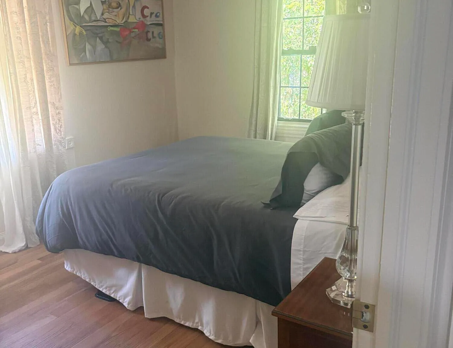 3 bed, 3.0 bath, 1092 sqft, $8,500 — Photo 4
