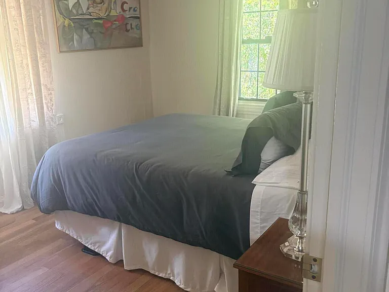 240 Almeria Rd — Photo 4