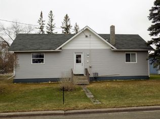 223 3rd Ave SE, Baudette, MN 56623