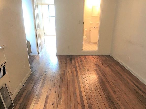 2nd image of 255 6th Ave APT 2C