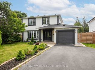 2594 Bromsgrove Rd, Mississauga, ON L5J1M2