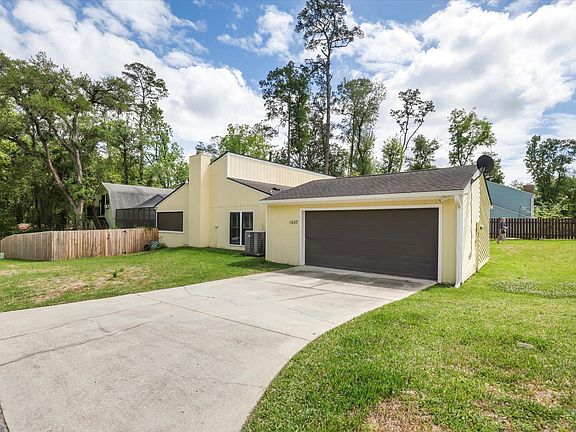 5th image of 1607 Seminole Dr
