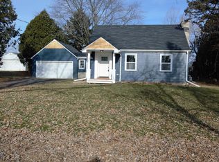 N64W12958 Mill Rd, Menomonee Falls, WI 53051