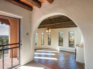 133 N El Rancho Rd, Santa Fe, NM 87501