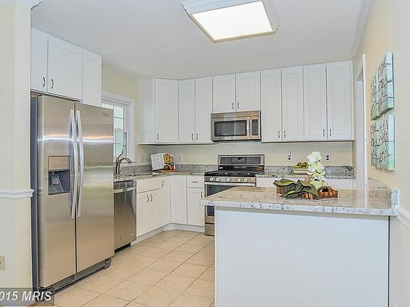 2nd image of 7610 Crawford Ct