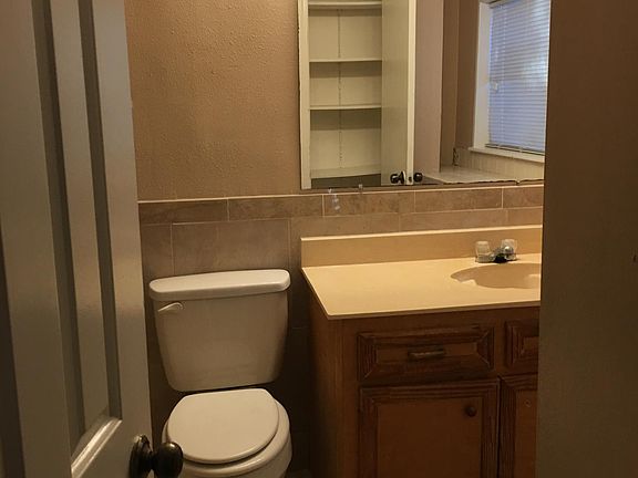 4th image of 11110 Kirkpark Dr