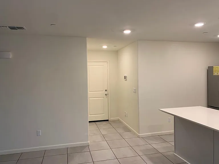 632 Heitz Ct — Photo 22