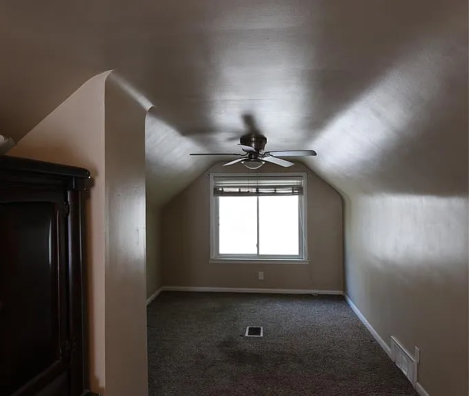 27226 Lawnwood St — Photo 14