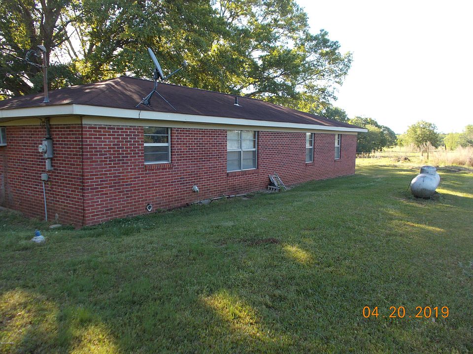 2nd image of 332 Johnny Fox Rd