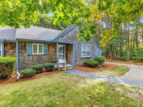 16 Warren Rd Unit 16, Yarmouth Pt, MA 02675