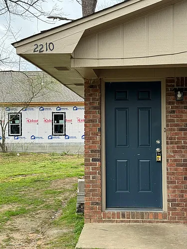 2210 Stout St #2210 Photo 1
