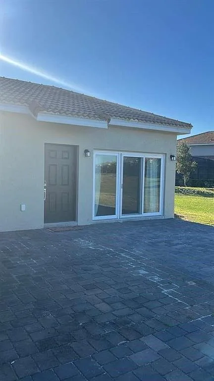 1 bed, 1.0 bath, 500 sqft, $1,300 — Photo 1