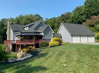 26 Screech Owl Ln, Lewistown, PA 17044