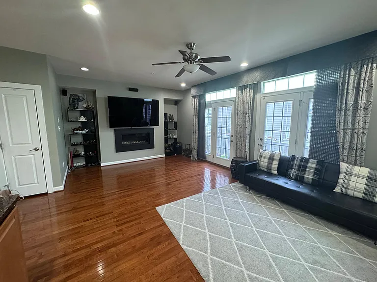 13679 Neil Armstrong Ave — Photo 3
