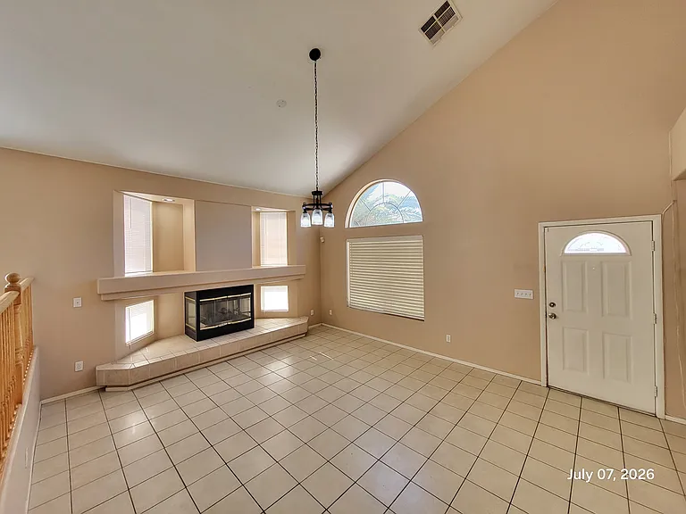 8312 Candlefish Ct — Photo 2