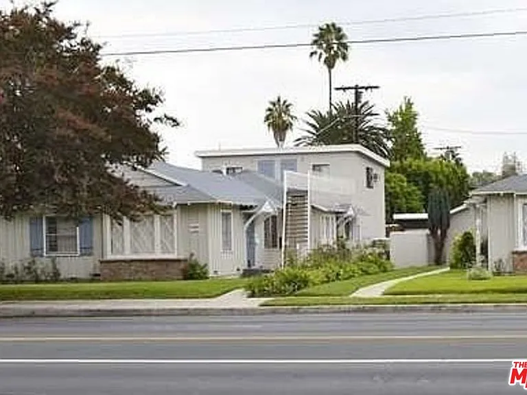 13450 Burbank Blvd — Photo 7