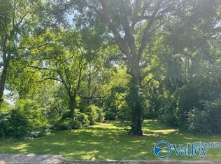 2205 13th St SW, Huntsville, AL 35805