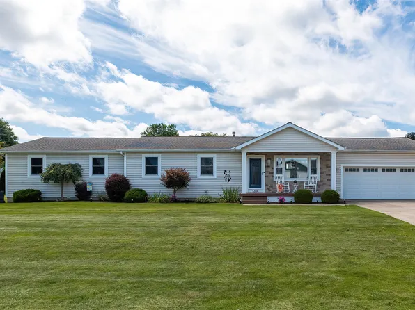 5316 Deerfield Dr, Fairview, PA 16415