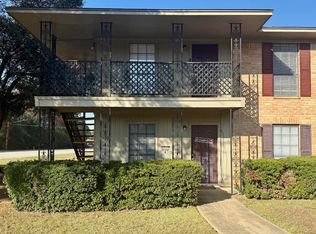 1717 Shely St #C, Longview, TX 75604