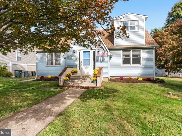 1226 Neshaminy Ave, Feasterville, PA 19053