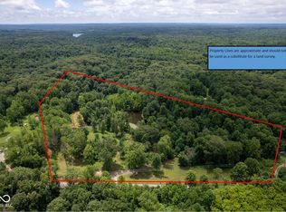 9858 Sweetwater Trl, Trafalgar, IN 46181