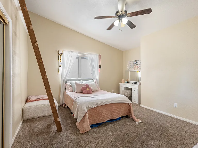 57731 San Tropeze Dr — Photo 37