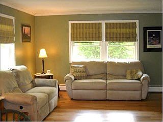 2nd image of 7 Cider Mill Dr