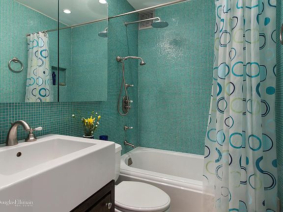 5th image of 248 E 31st St APT 8B