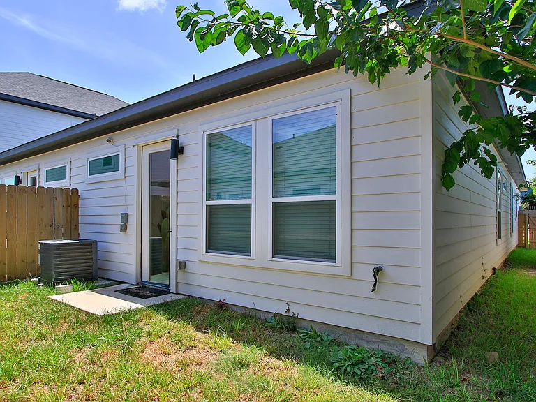 6521 Madrid St — Photo 41