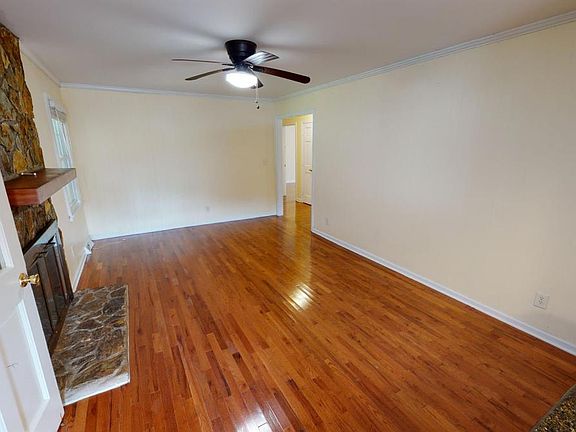 4th image of 4597 Coach Hill Dr #4597