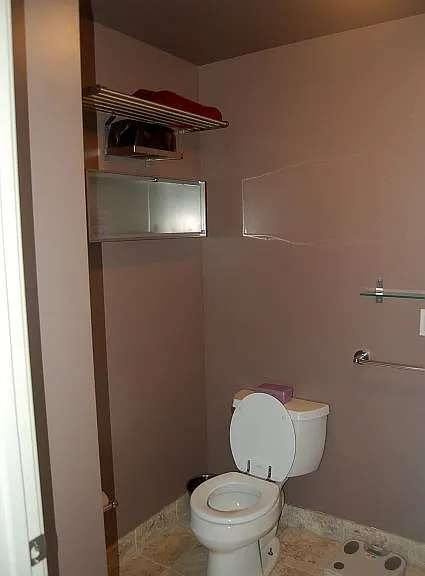 Upstairs bathroom. Full bath- Shower/tub combo.