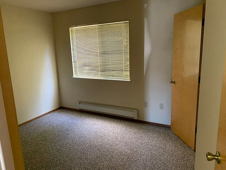 740 Bayside Rd — Photo 21