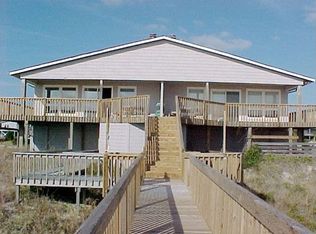 8623 Ocean View Dr, Emerald Isle, NC 28594