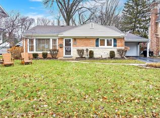 380 Maple St, Glen Ellyn, IL 60137