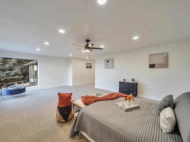 552 Chelsea Dr — Photo 26