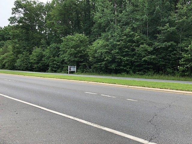 323' Hoadly Rd Frontage