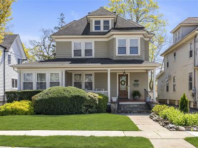 58 Driscoll Avenue, Rockville Centre, NY, 11570
