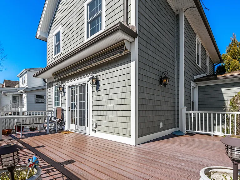 66 Crescent Ave — Photo 27