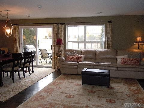 4th image of 93 Erin Ln