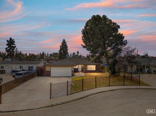 2405 Julian Ave, Bakersfield, CA 93304