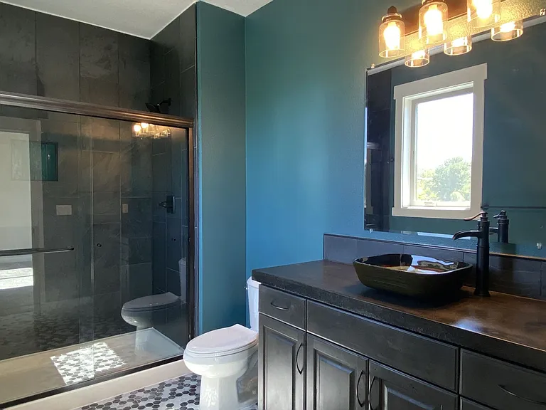 112 Southshore Ave — Photo 28